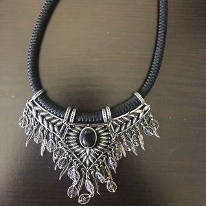 Short necklace